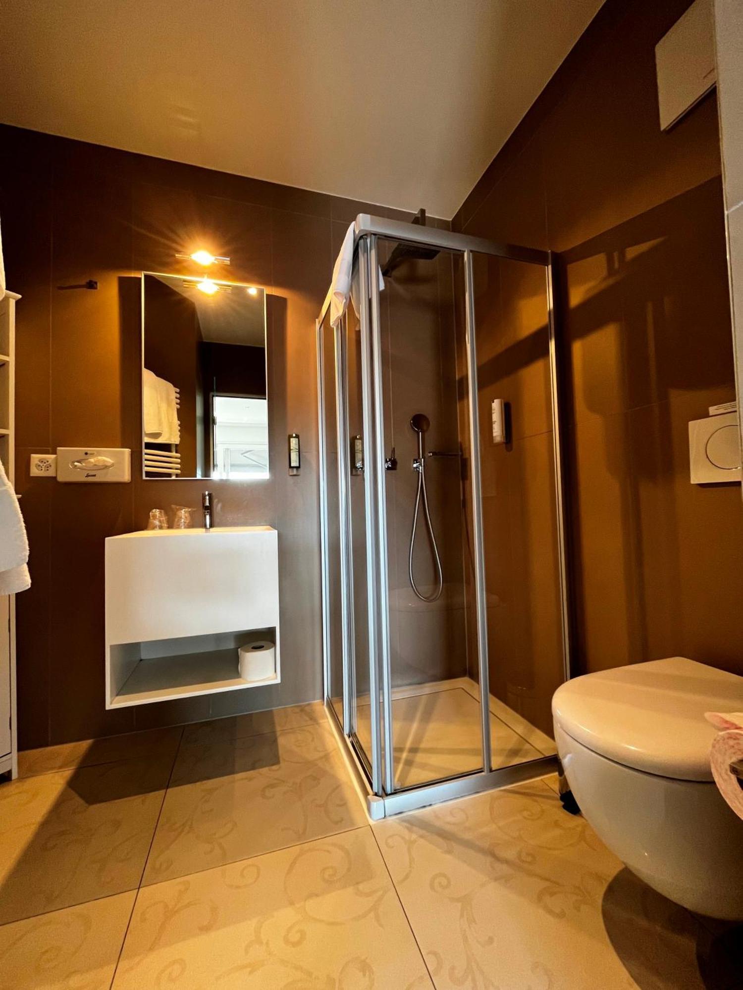La Rouvenaz 3* Montreux